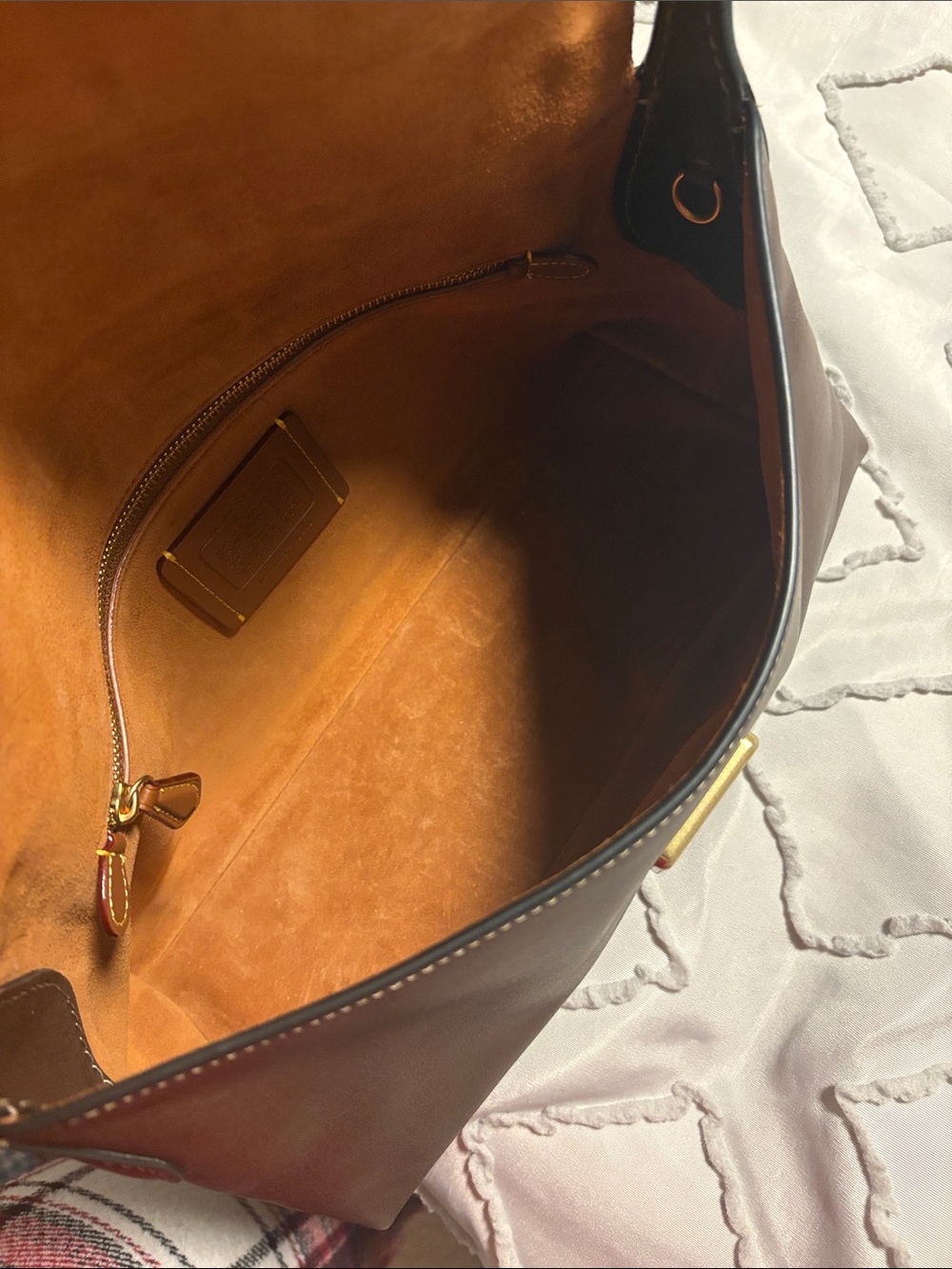 Coach Chelsea brass/maple Leather Shoulder Bag with Gold Accent - Picture 10 of 12